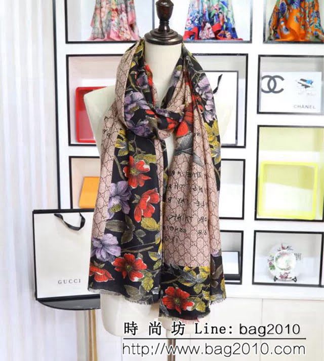 GUCCI古馳海外原版 logo花紋圖案羊絨長圍巾 LLWJ6937